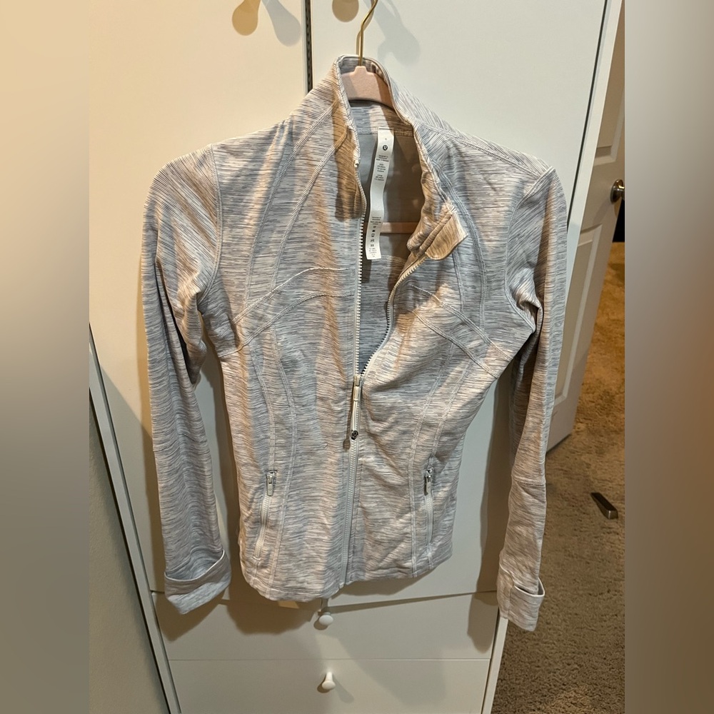 Lululemon Athletica Light Gray Utility Jacket